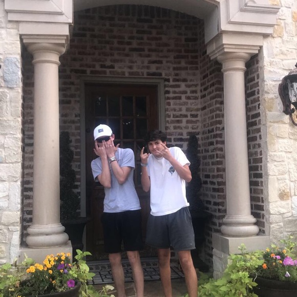 Meet your Posher, Riley - Picture 1 of 1